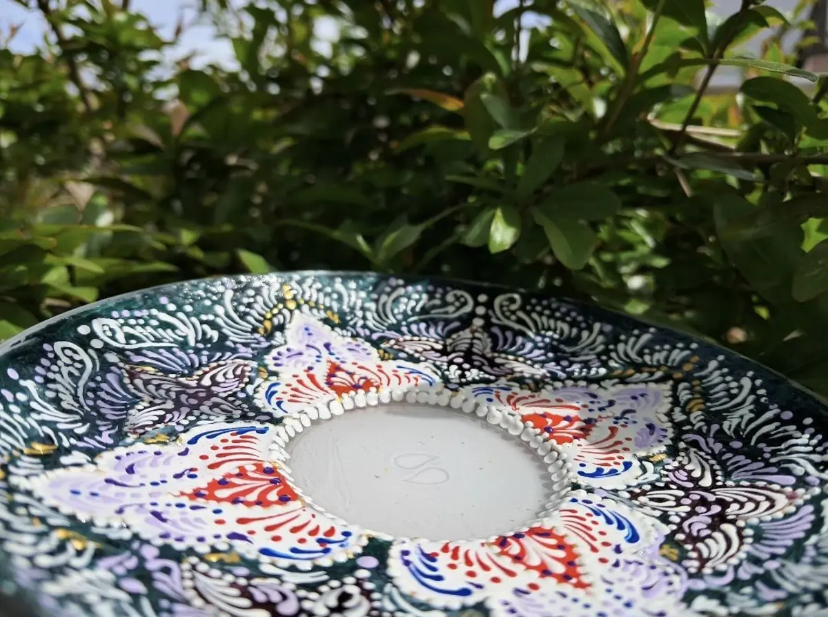 Fincan , nəlbəki vitraj əl işi 💜💚 el işi şəkli 2
