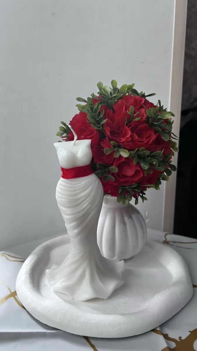 👰✨ Gəlinlik və Ayaqqabı Dəsti Şam — sevginin və xüsusi günlərin zərif xatirəsi el işi şəkli 5