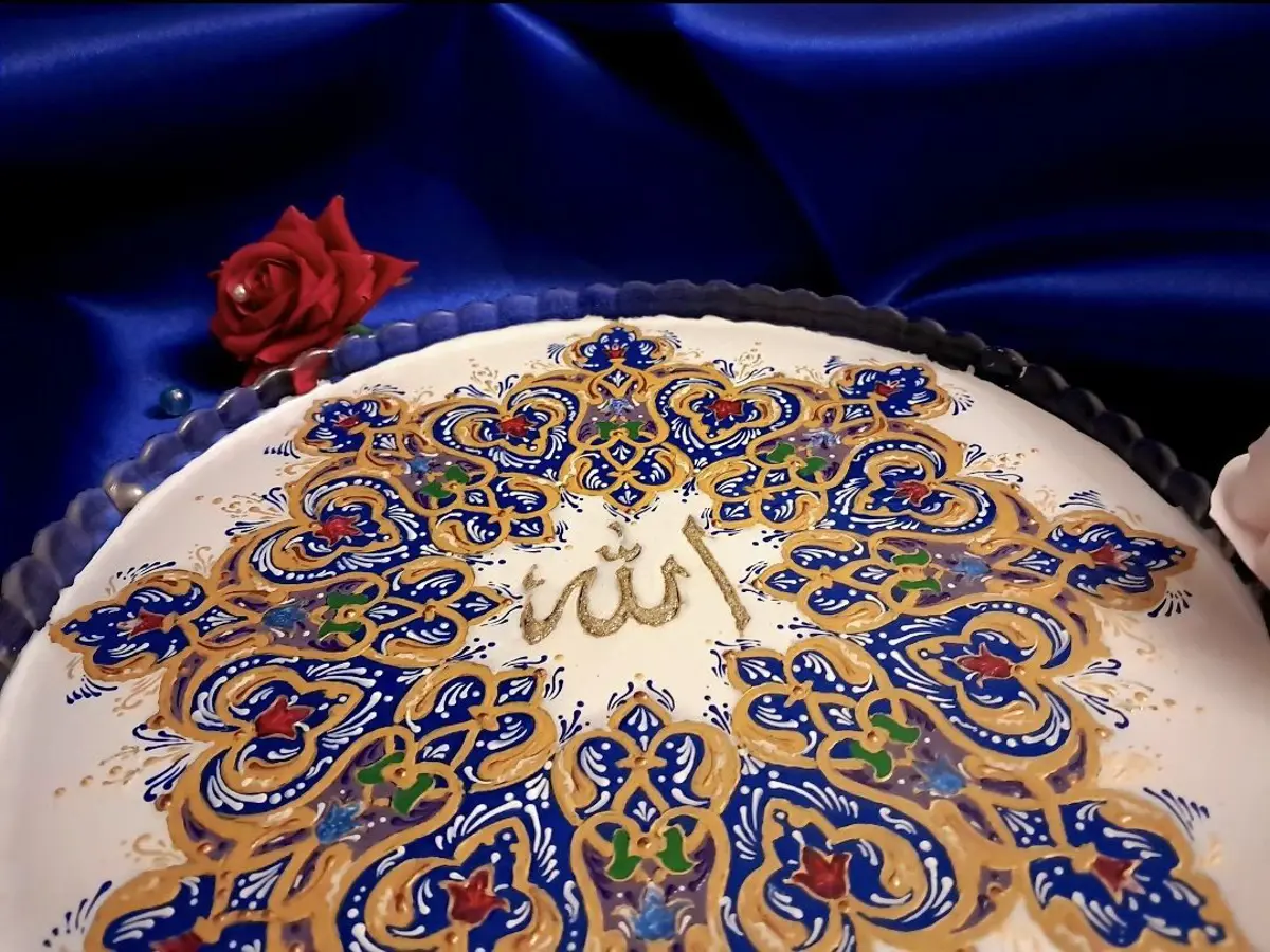 Vitraj əl işi şüşə qab üzərində el işi şəkli 2